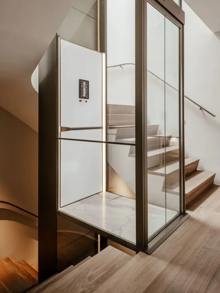 Veiligheid en Keuringen Huisliften: Waar moet je op letten?